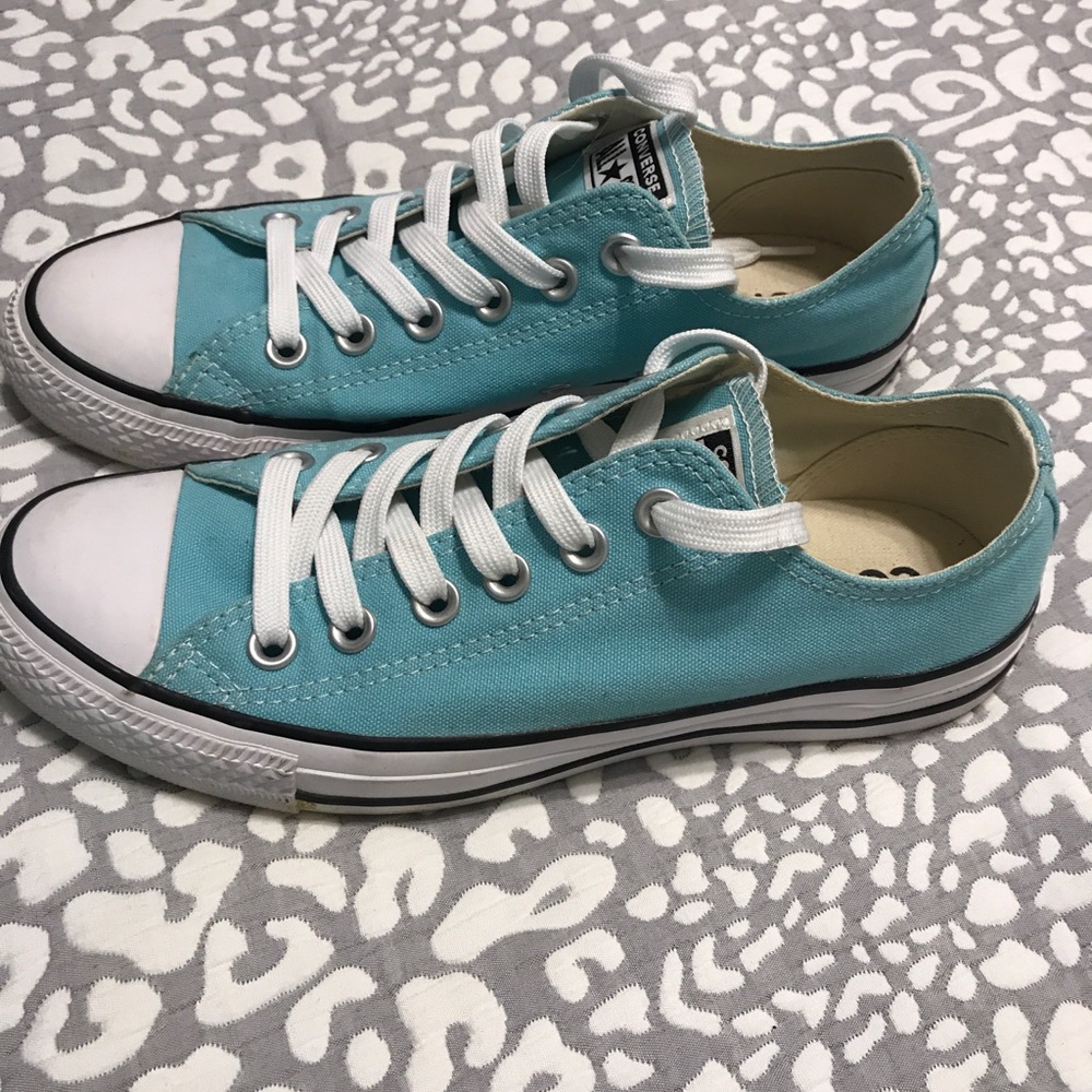 Converse unisex sneakers